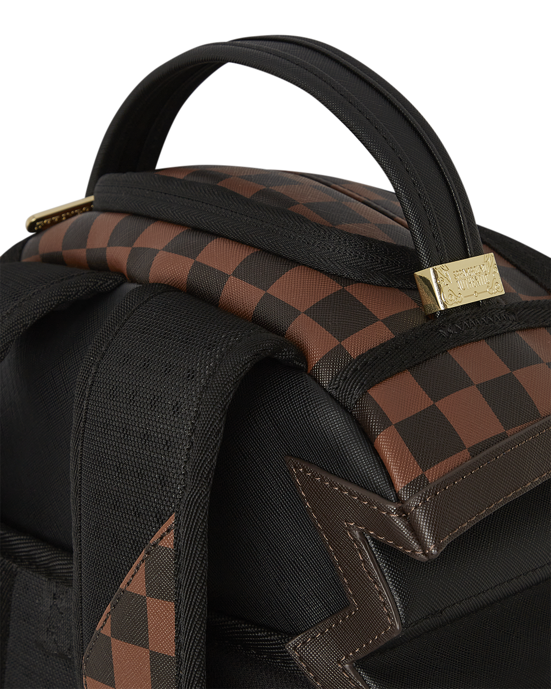 Interior layout with laptop compartment and mesh organizer pocket