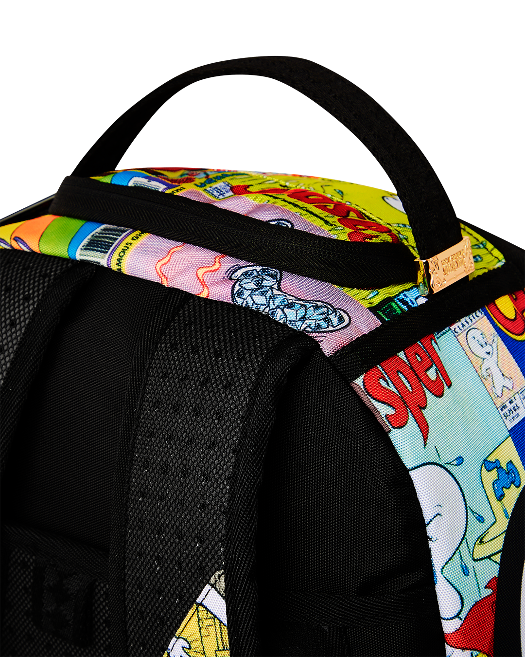 Casper Dreams Deluxe Backpack in use during travel, connected to carry-on luggage.