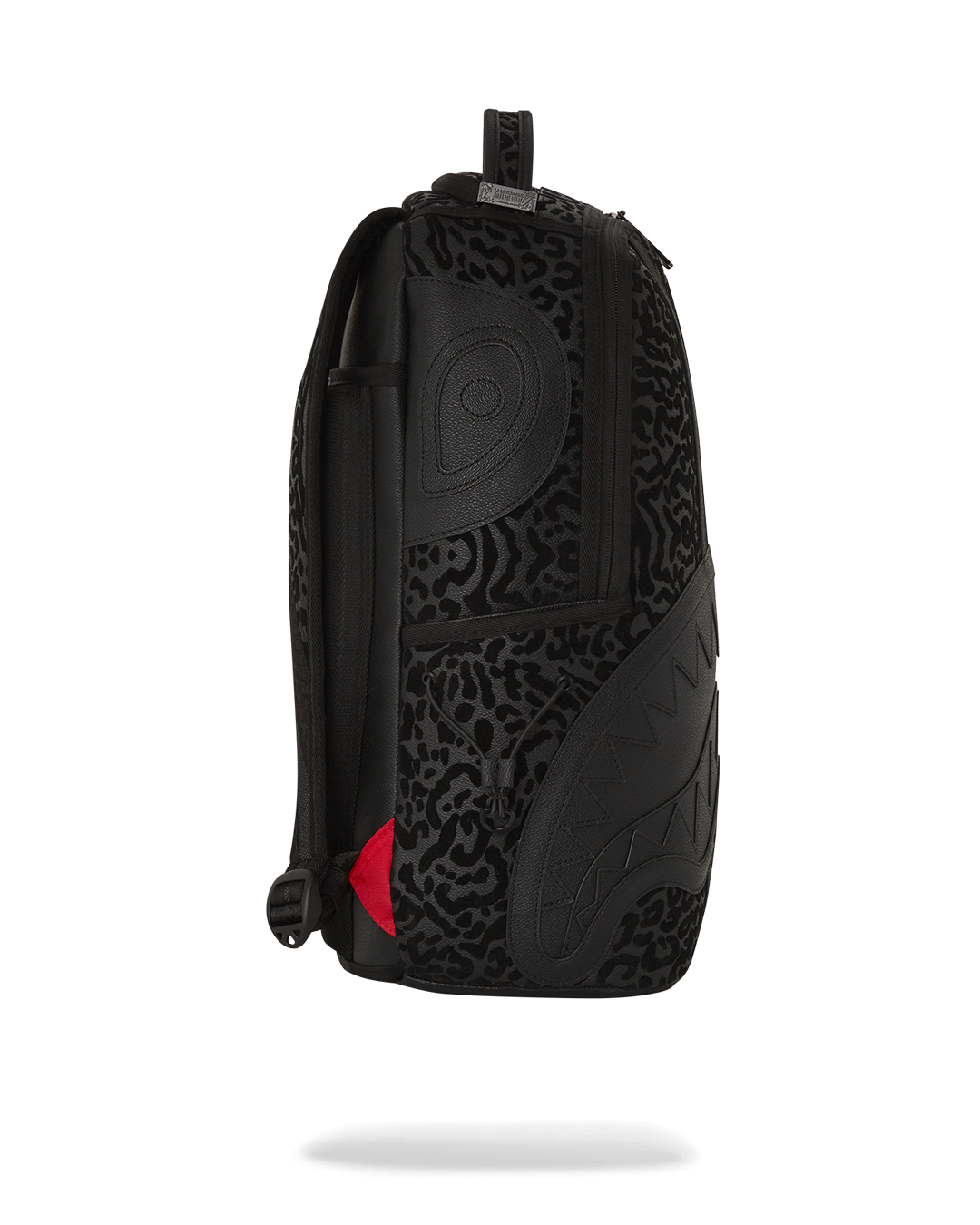 Back panel with ergonomic mesh padding and sleeve for attaching to rolling luggage