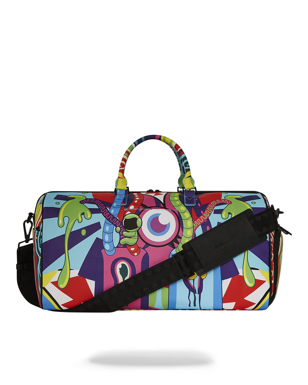 Lifestyle photo of travel bags for women in Palm Springs setting