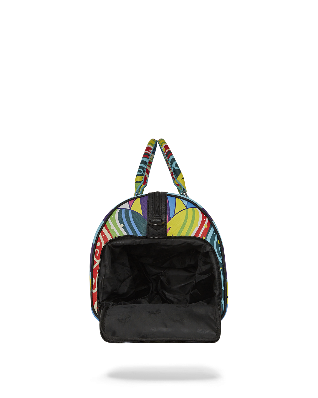 Lifestyle photo of travel bags for women in Palm Springs setting