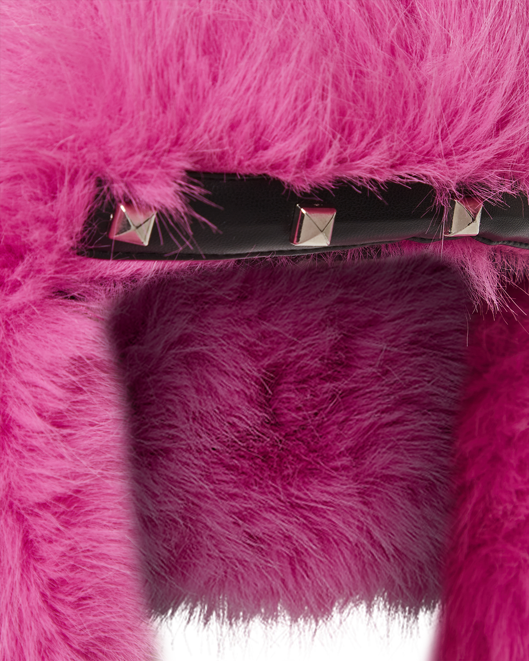 Close-up of the luxe faux fur lining of the Aviator Flapper hat
