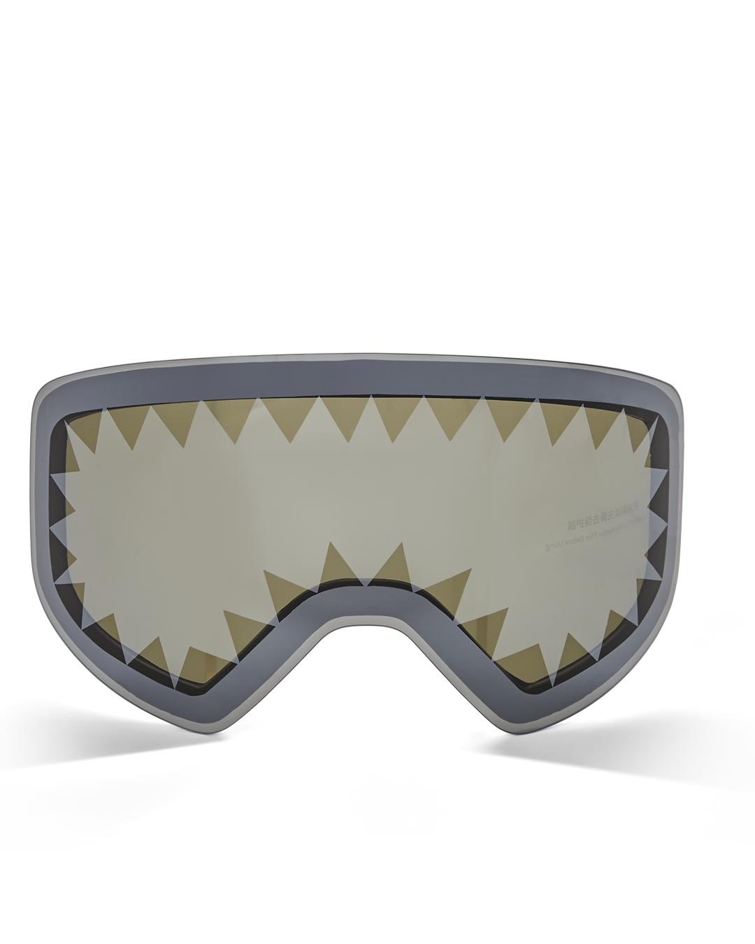 Arctic-Pro ski goggles with gold lens, modeled on mountain slope