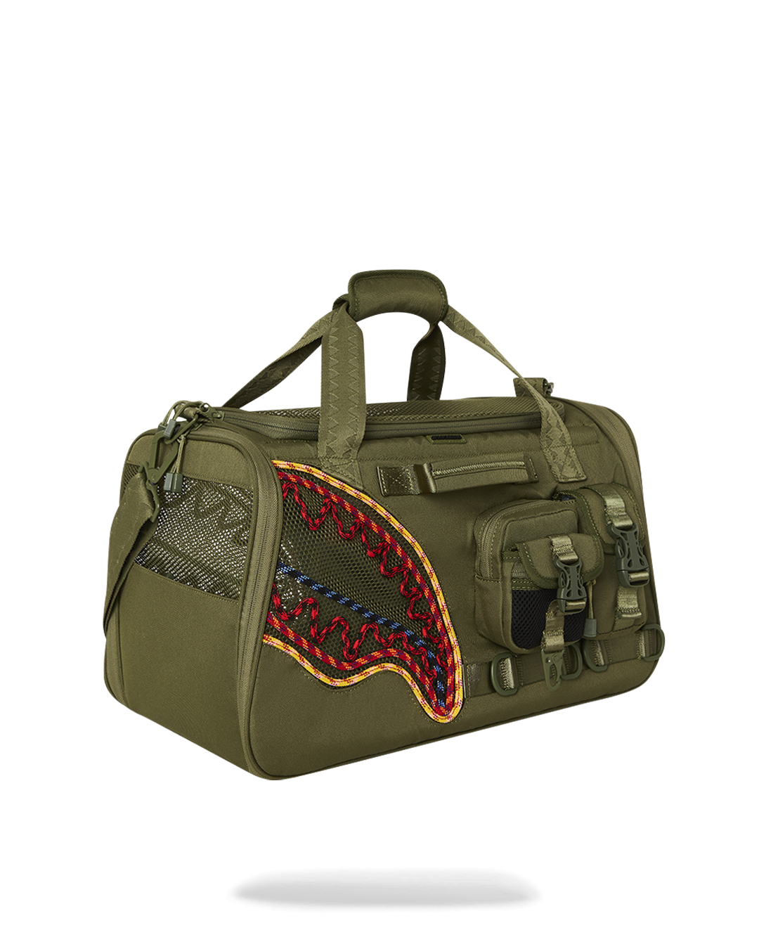 Demonstration of the Summit Pet Carrier being used for travel.