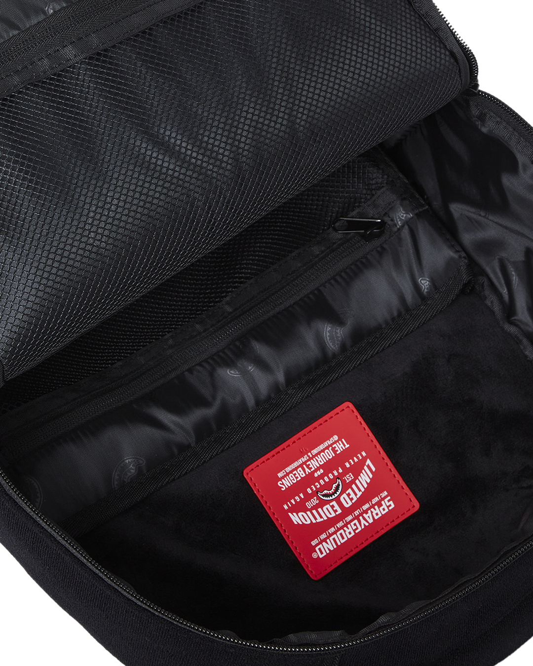 Close-up of the customizable velcro backpack with patches for kids
