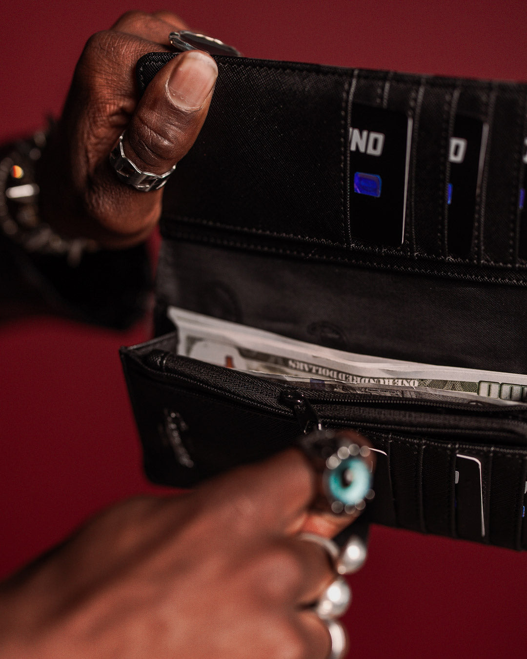 Goyard-inspired mens wallet with sharkmouth design and card slots