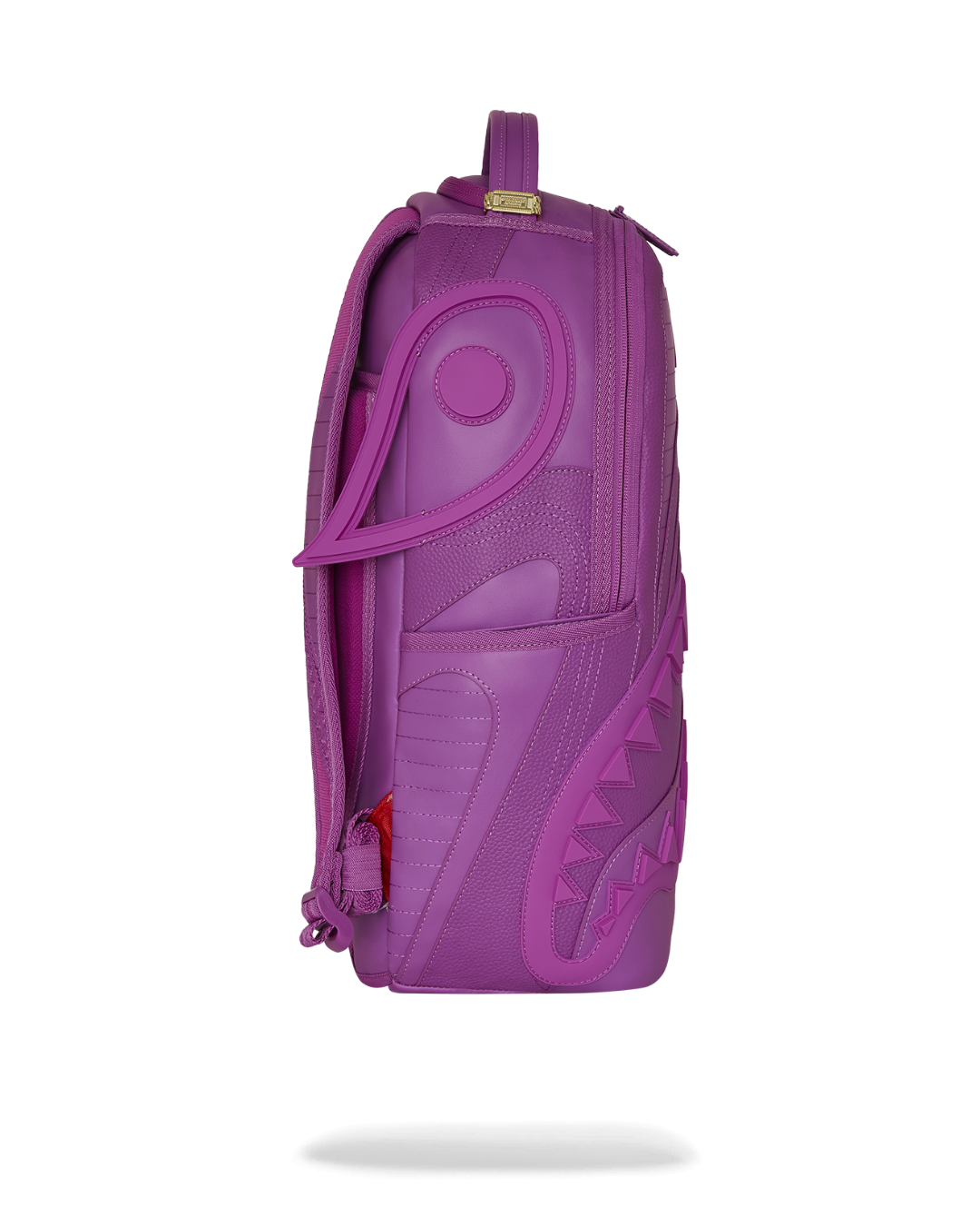 Close-up of the ergonomic mesh padding and adjustable straps