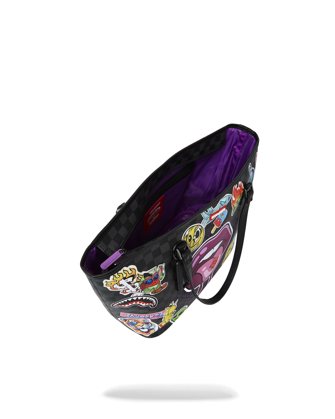 The bags interior, featuring a large organizer pocket for keeping essentials in order.