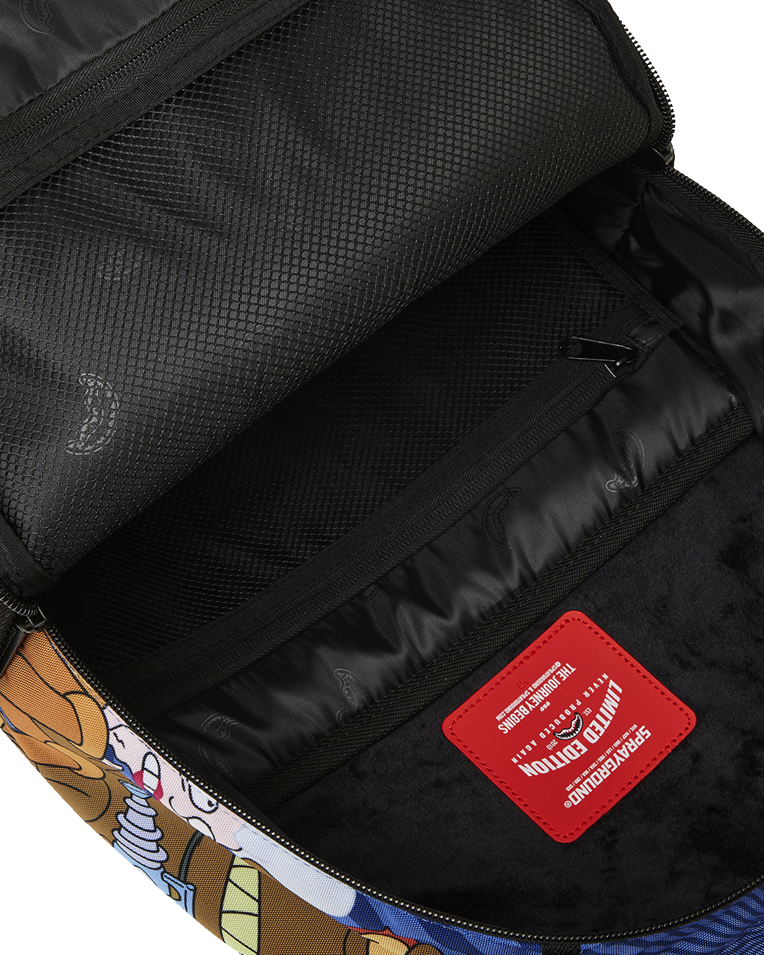 Close-up of the laptop compartment and organizer pockets