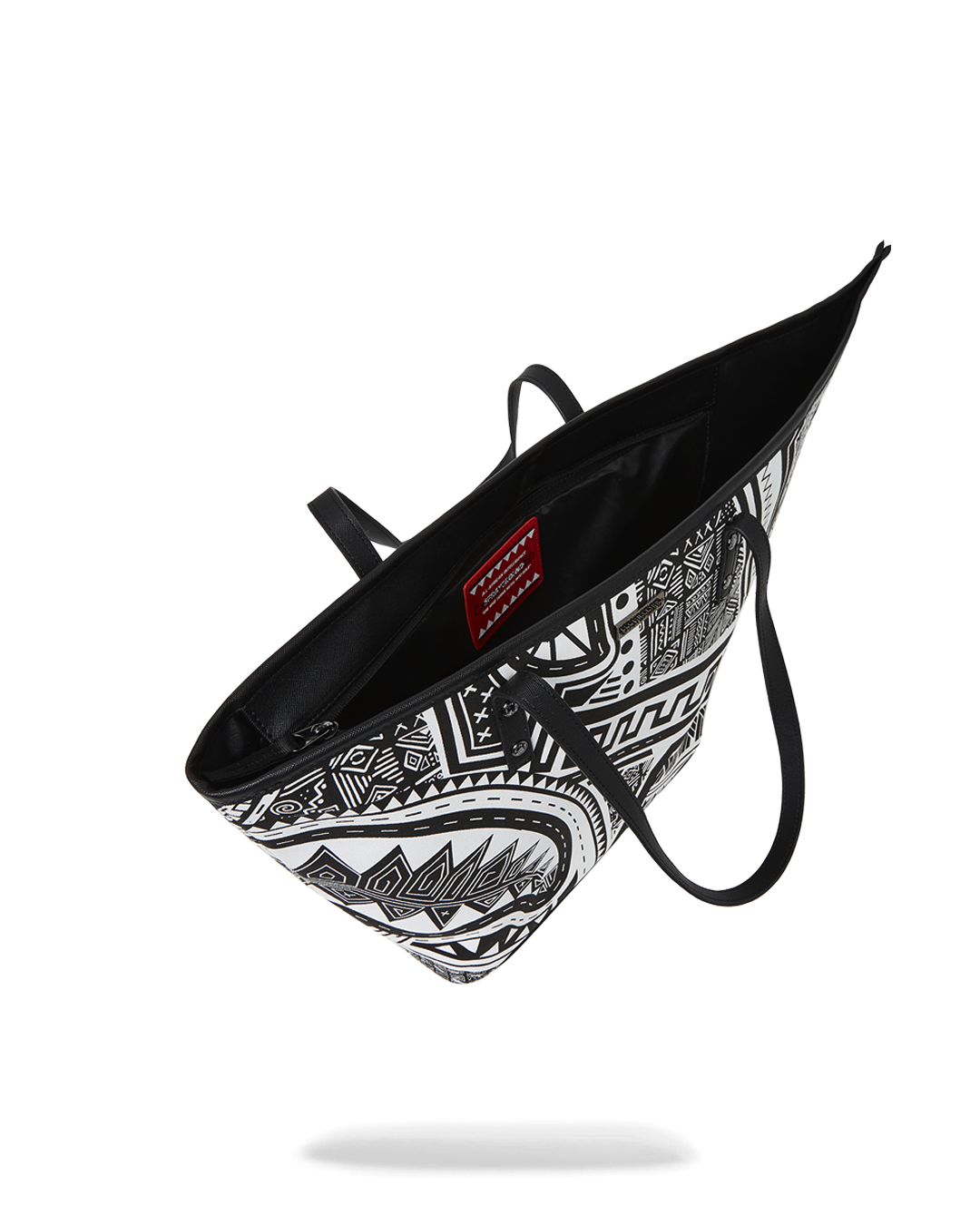Exterior shot of the shoulder tote bag in natural light