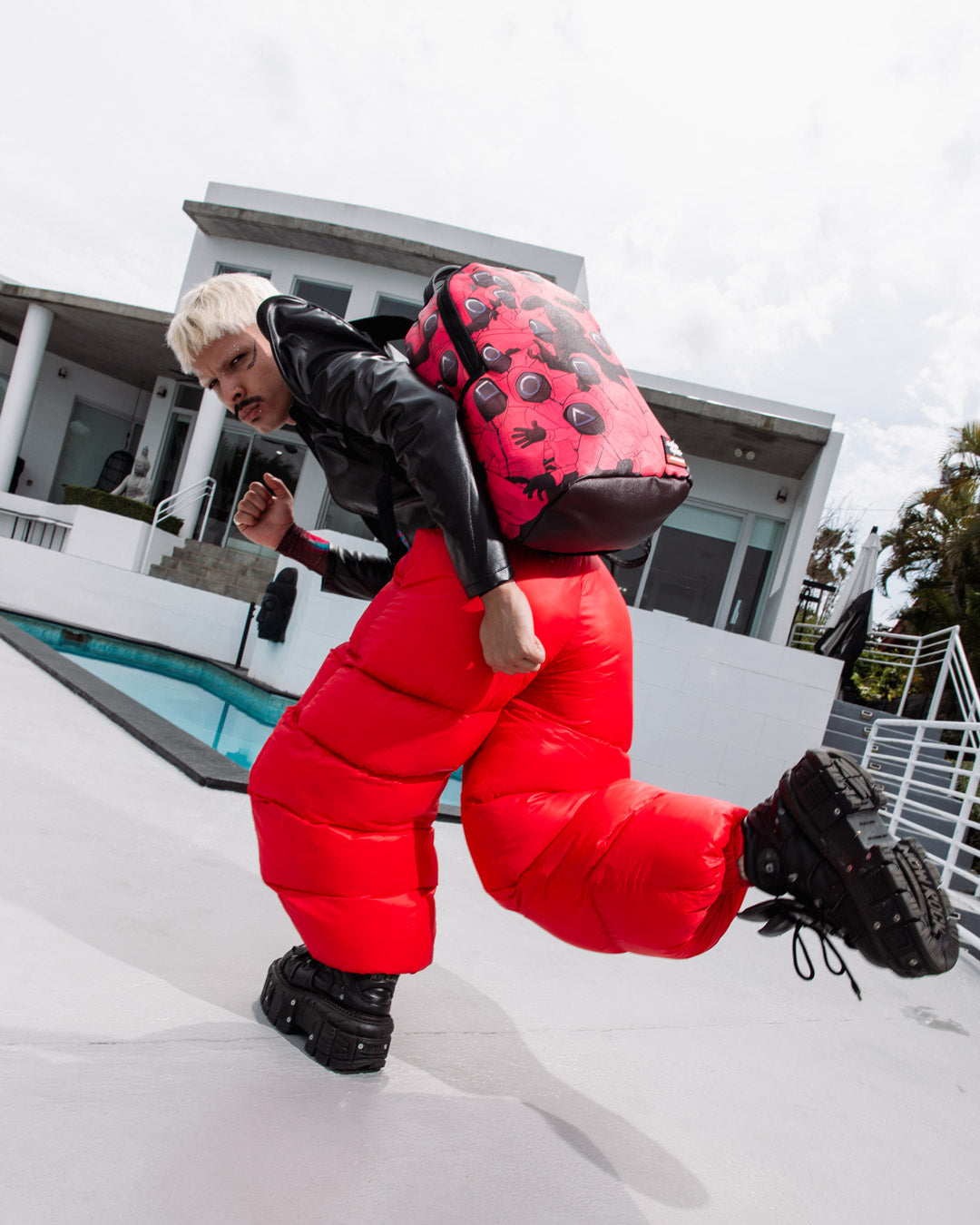 Backpacks ergonomic mesh back padding and adjustable straps for comfort