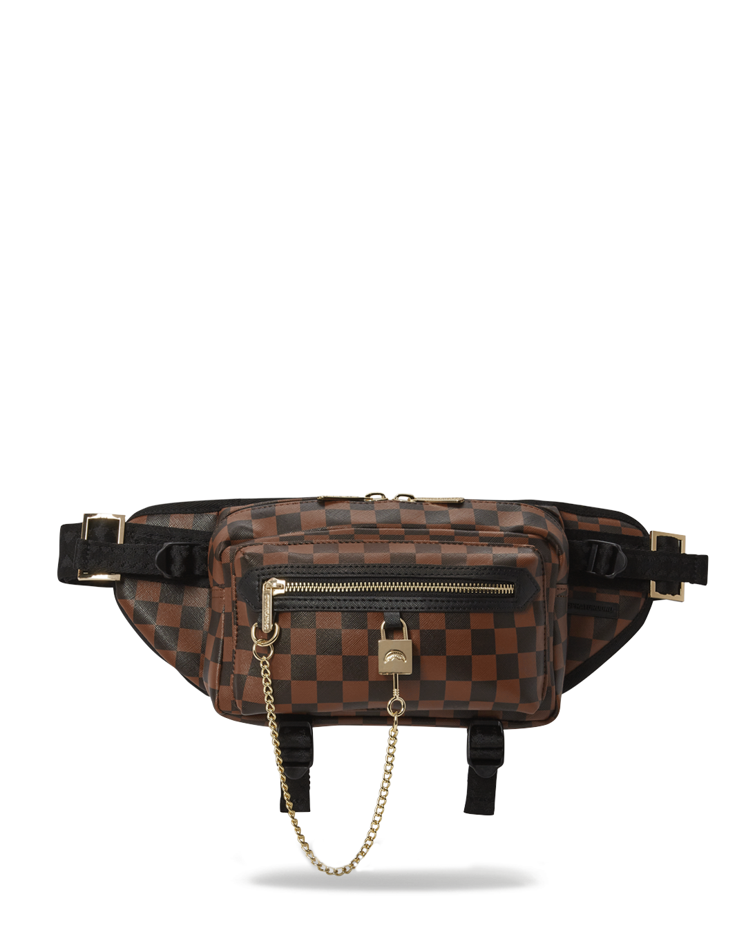 Side view of the HENNY leather crossbody bag with shark lock detail on a city street backdrop